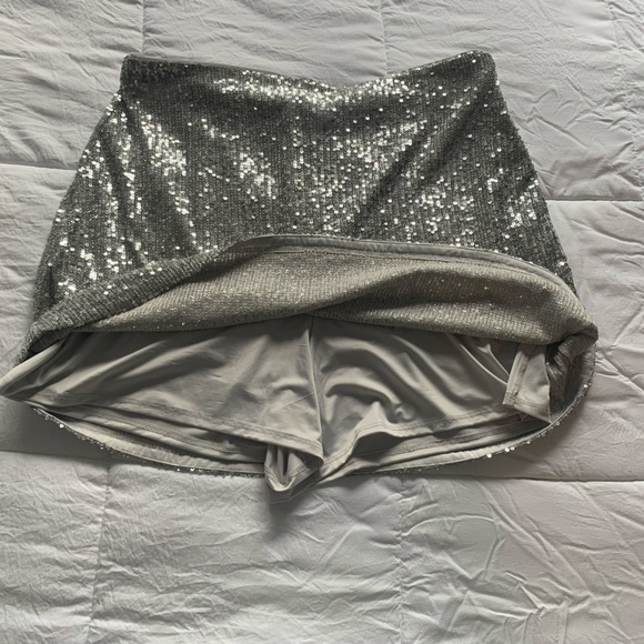 Abercrombie Skirt - Picture 2 of 4